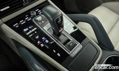 Porsche Cayenne 2021 3.0 Автомат в Москве № 197427, миниатюра 2