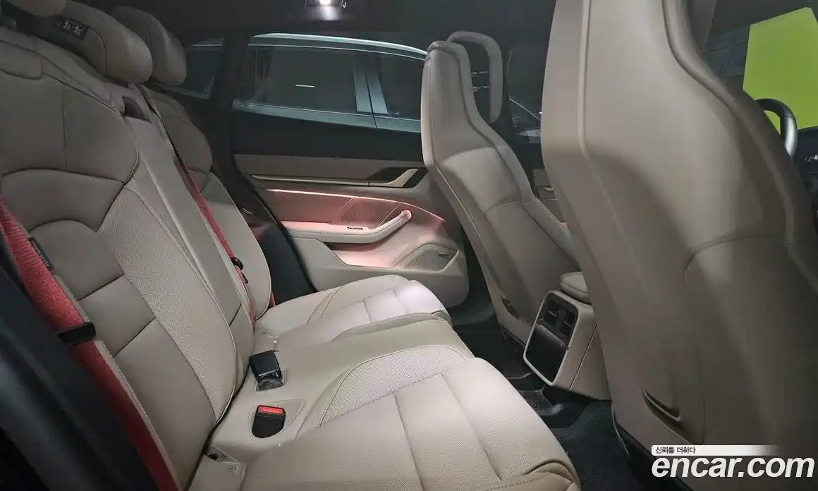 Porsche Taycan 2025 0.1 Автомат в Москве № 197716, фото 10