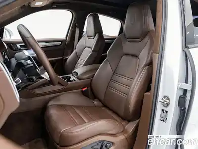 Porsche Cayenne 2023 3.0 Автомат в Москве № 197896, миниатюра 10