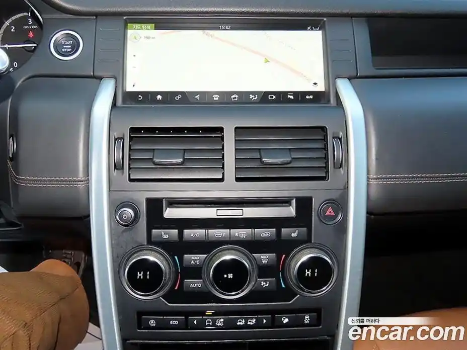 Land Rover Discovery Sport 2018 2.0 Автомат в Москве № 198291, фото 12