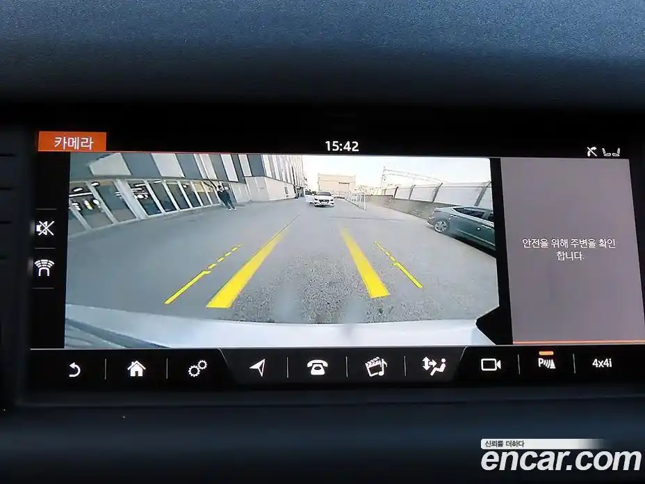 Land Rover Discovery Sport 2018 2.0 Автомат в Москве № 198291, фото 13