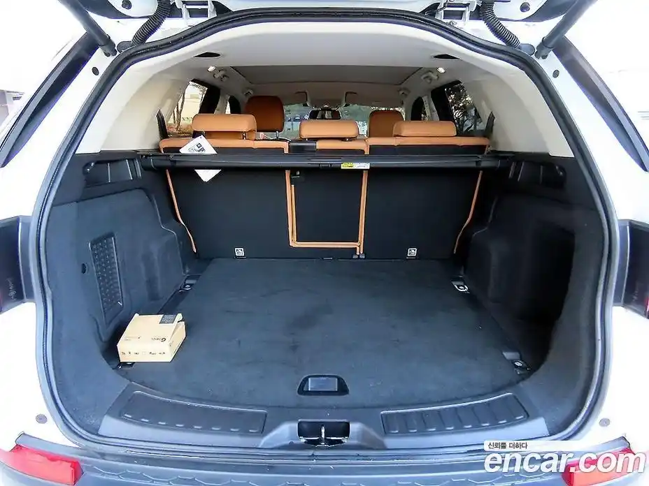 Land Rover Discovery Sport 2018 2.0 Автомат в Москве № 198291, фото 17