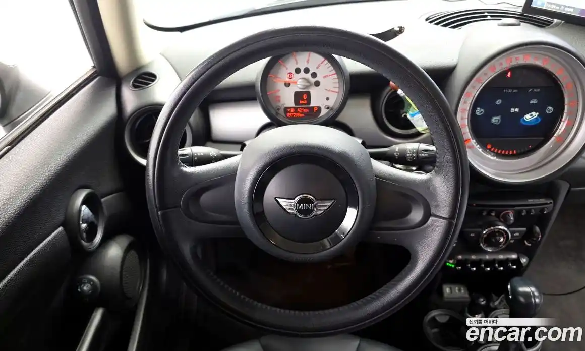 Mini Cooper 2013 2.0 Автомат в Москве № 198424, фото 13