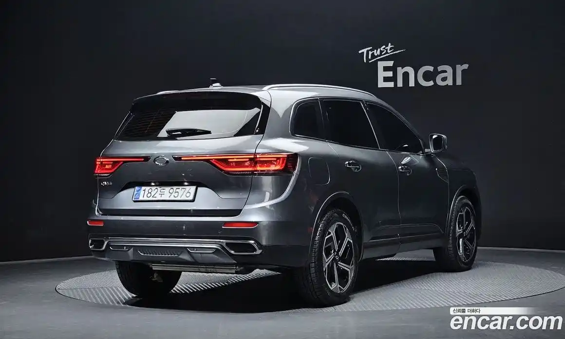 Renault QM6 2024 2.0 Автомат в Москве № 205313, фото 14