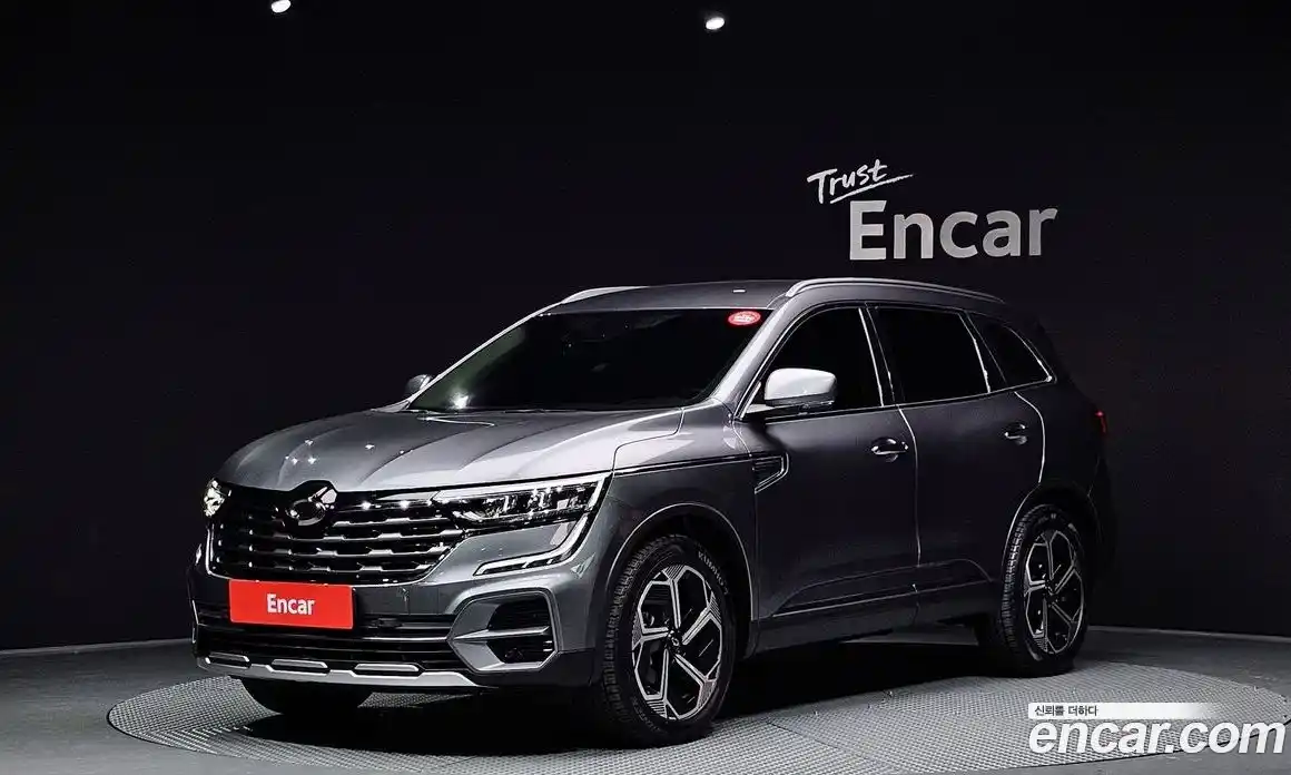 Renault QM6 2024 2.0 Автомат в Москве № 205313, фото 3