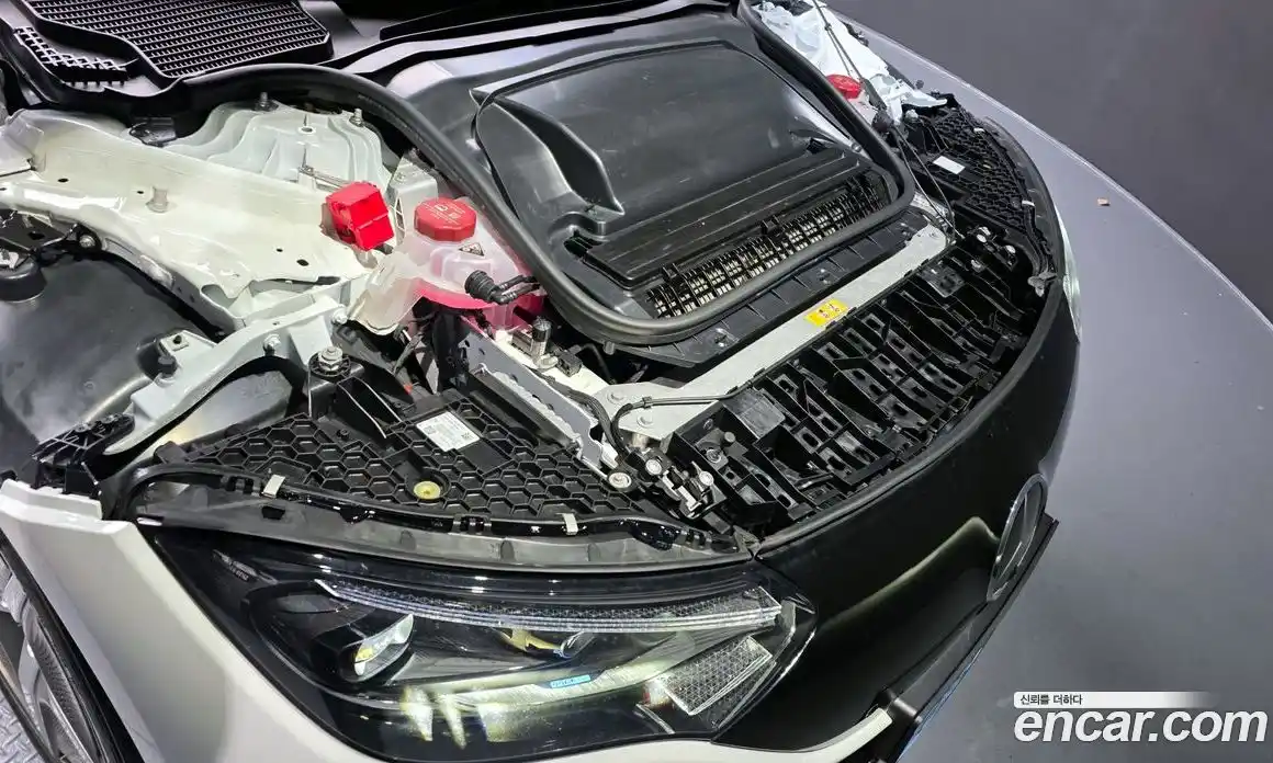 Mercedes-Benz EQE 2023 0.3 Автомат в Москве № 205551, фото 6