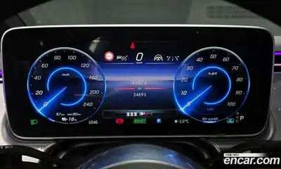 Mercedes-Benz EQE 2023 0.3 Автомат в Москве № 205551, миниатюра 8