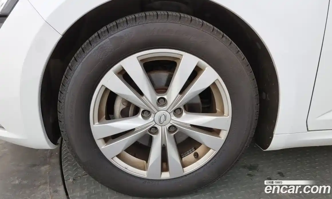 Renault SM6 2020 2.0 Автомат в Москве № 208654, фото 16