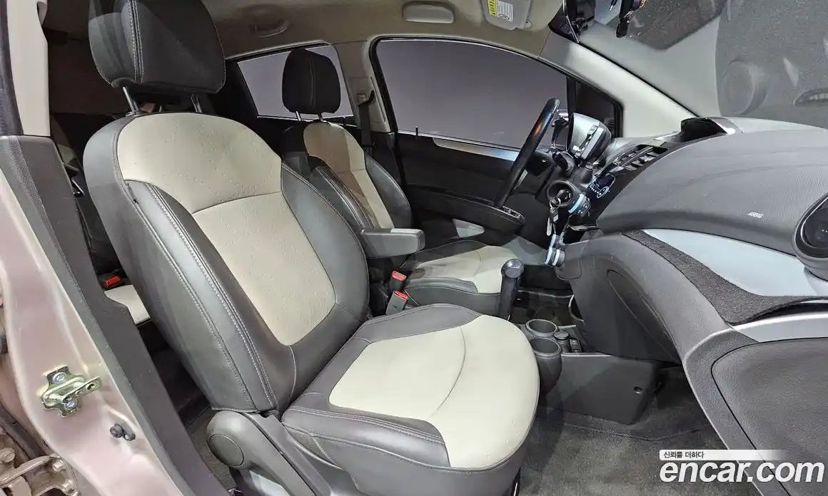 Chevrolet Spark 2012 1.0 Автомат в Москве № 20897, фото 17