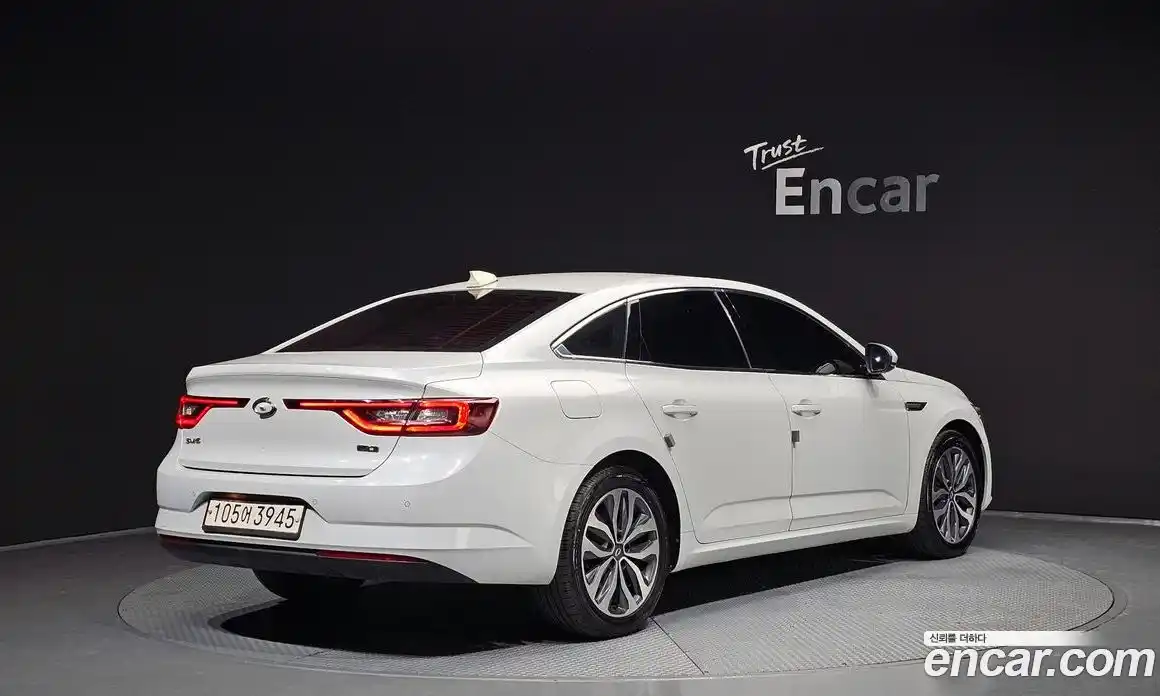 Renault SM6 2017 2.0 Автомат в Москве № 209347, фото 17