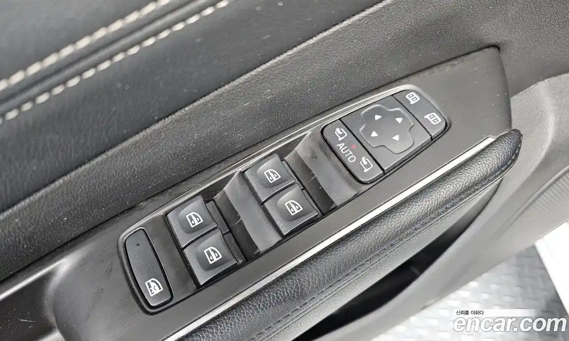 Renault SM6 2017 2.0 Автомат в Москве № 209347, фото 6