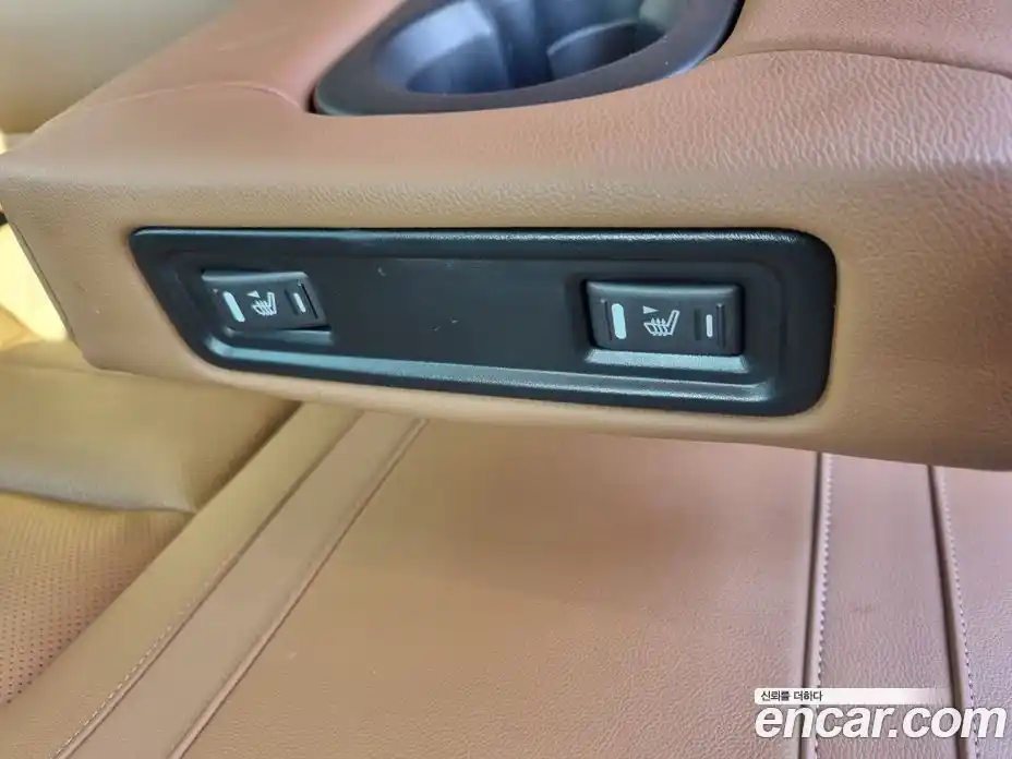 Renault QM6 2023 2.0 Автомат в Москве № 210070, фото 19