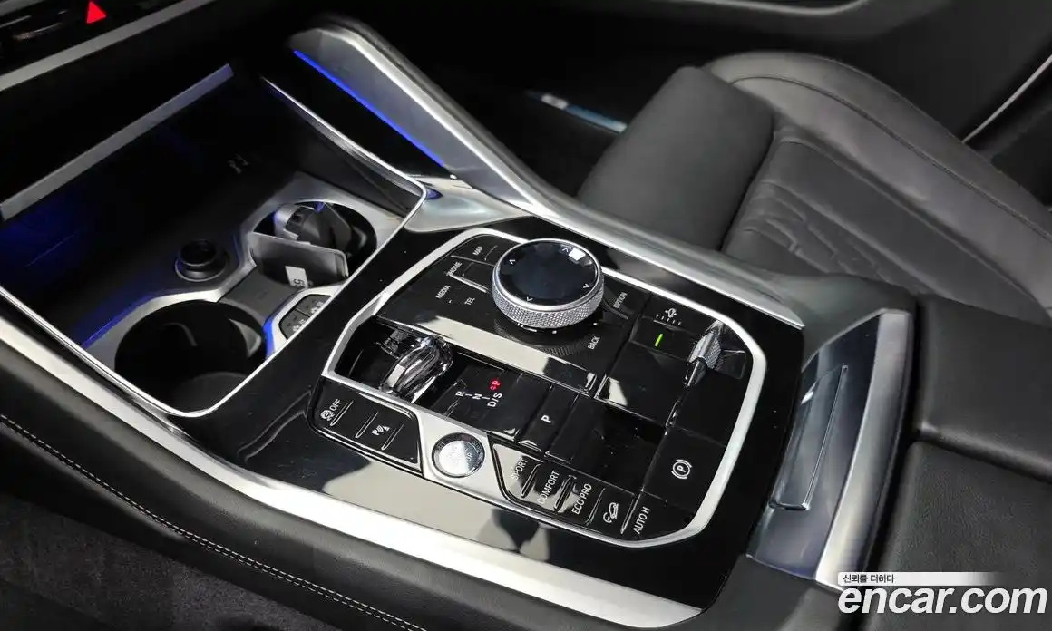 BMW X6 2025 3.0 Автомат в Москве № 210119, фото 3