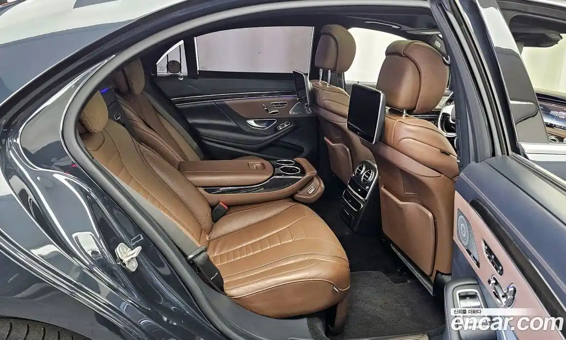 Mercedes-Benz S-Class 2015 4.7 Автомат в Москве № 211962, фото 17