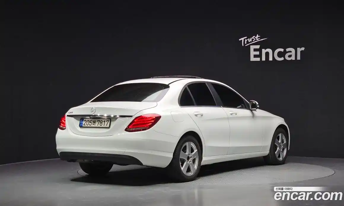 Mercedes-Benz C-Class 2016 2.0 Автомат в Москве № 211991, фото 15