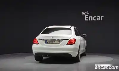 Mercedes-Benz C-Class 2016 2.0 Автомат в Москве № 211991, миниатюра 3