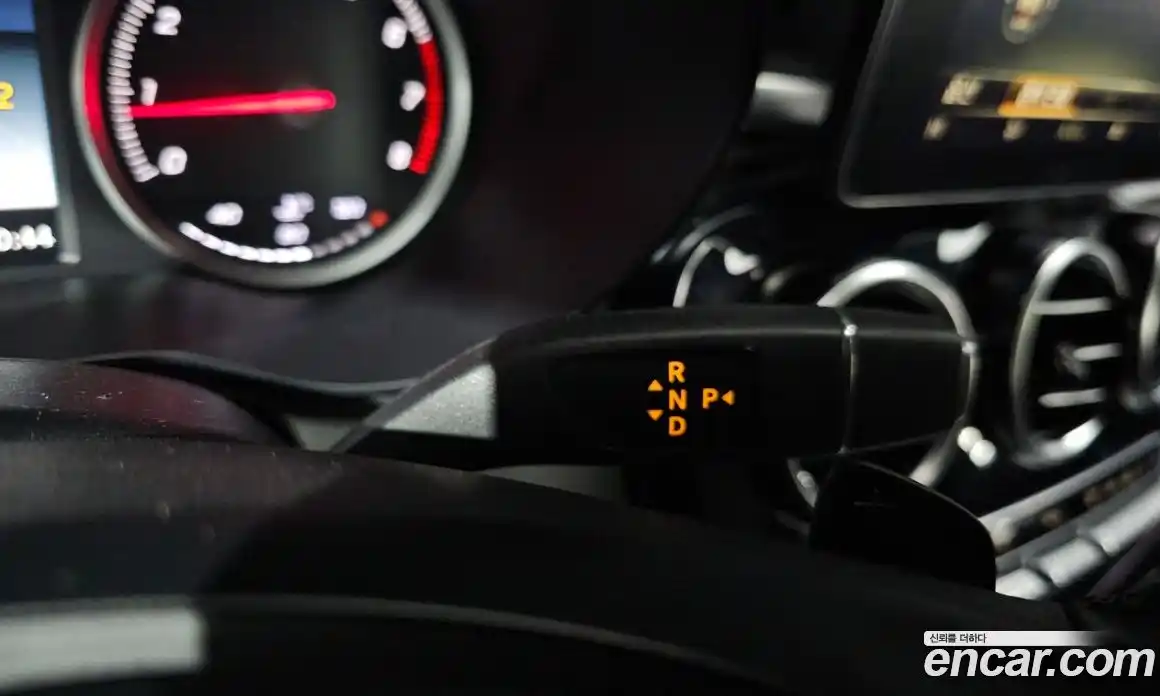 Mercedes-Benz C-Class 2016 2.0 Автомат в Москве № 211991, фото 8