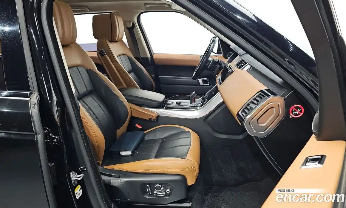 Land Rover Range-Rover Sport 2019 3.0 Автомат в Москве № 213325, фото 11