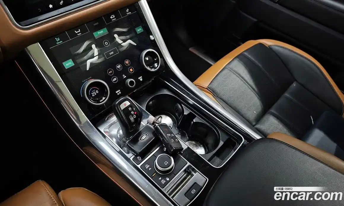 Land Rover Range-Rover Sport 2019 3.0 Автомат в Москве № 213325, фото 8