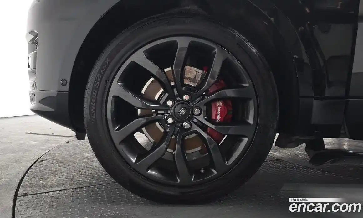 Land Rover Range-Rover Sport 2016 3.0 Автомат в Москве № 213697, фото 13