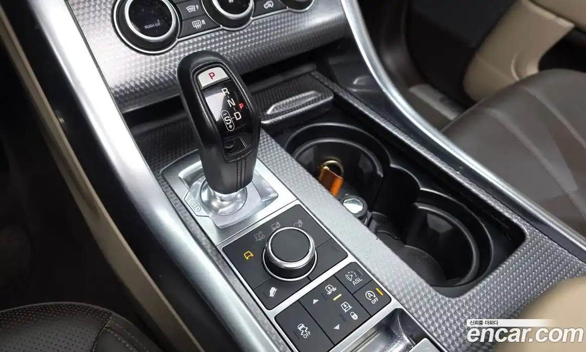 Land Rover Range-Rover Sport 2016 3.0 Автомат в Москве № 213697, фото 4