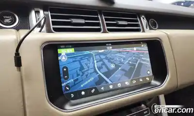 Land Rover Range-Rover 2017 4.4 Автомат в Москве № 213759, миниатюра 2