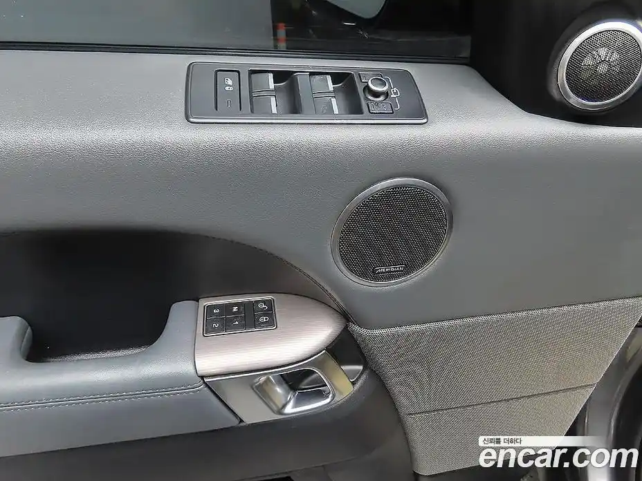 Land Rover Range-Rover Sport 2014 3.0 Автомат в Москве № 213775, фото 12