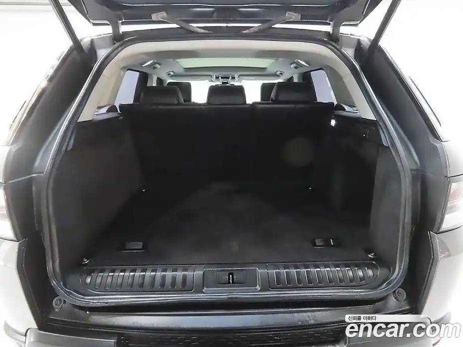 Land Rover Range-Rover Sport 2014 3.0 Автомат в Москве № 213775, фото 8