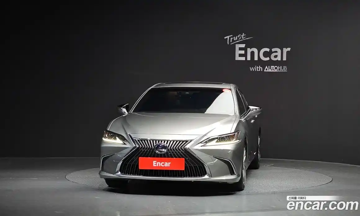 Lexus ES 2021 2.5 Автомат в Москве № 214662, фото 19