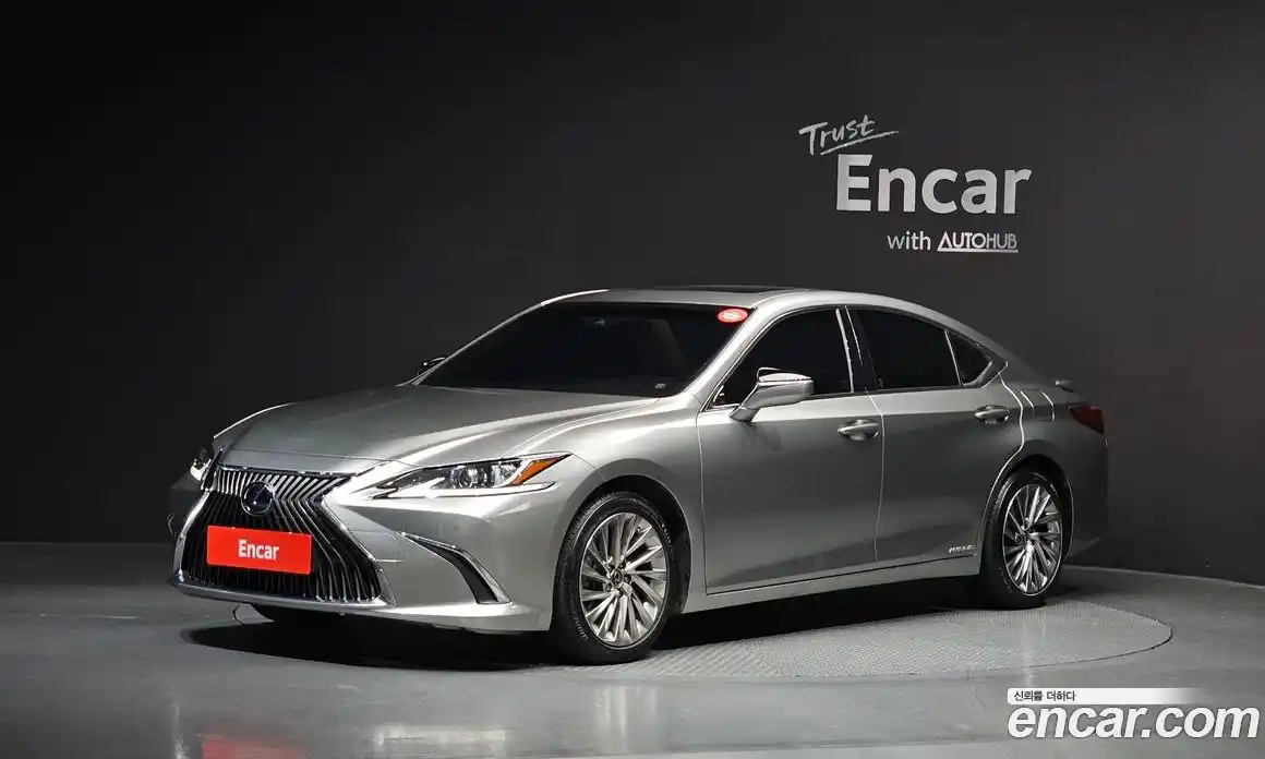 Lexus ES 2021 2.5 Автомат в Москве № 214662, фото 6