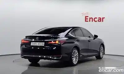Lexus ES 2021 2.5 Автомат в Москве № 214673, миниатюра 3