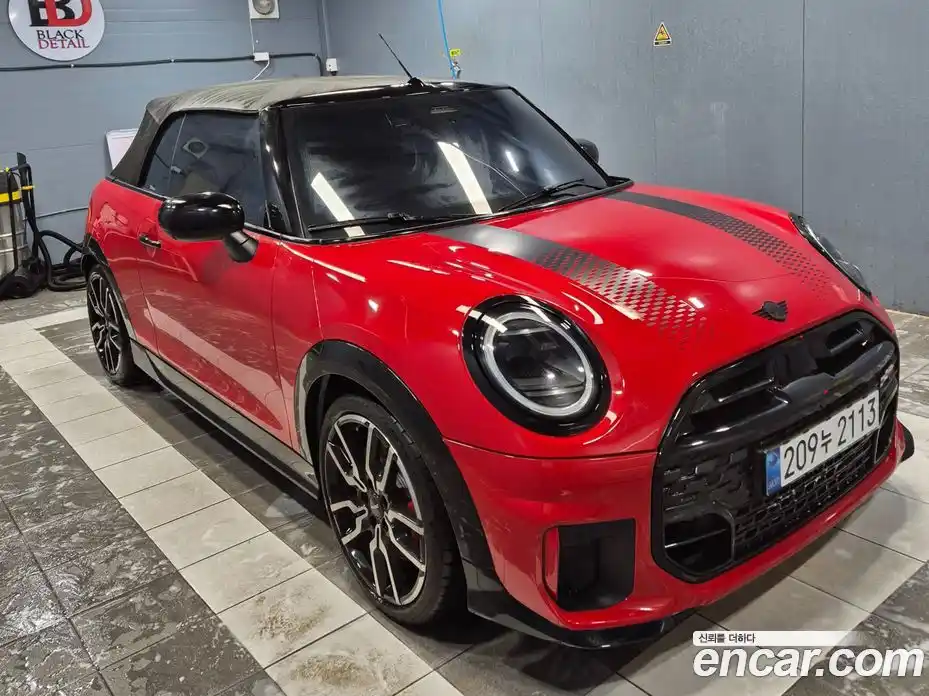 Mini Cooper Convertible 2025 2.0 Автомат в Москве № 215994, фото 4