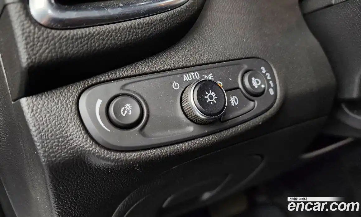 Chevrolet Trax 2019 1.4 Автомат в Москве № 216263, фото 16