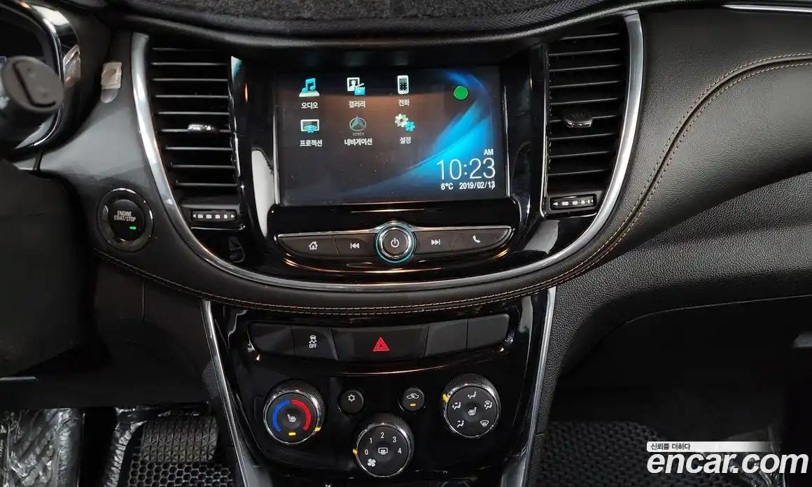 Chevrolet Trax 2019 1.4 Автомат в Москве № 216263, фото 17