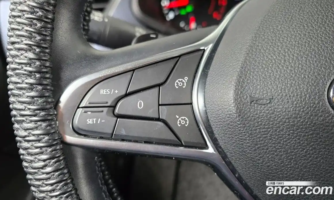 Renault XM3 2022 1.6 Автомат в Москве № 220923, фото 13