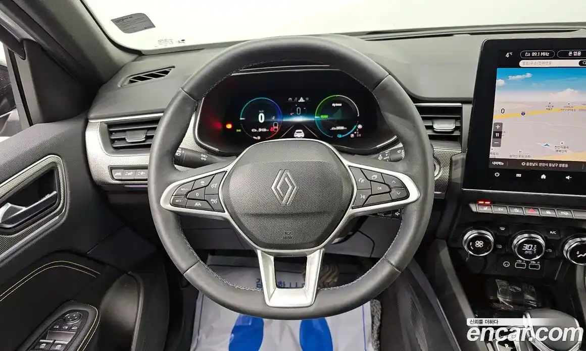 Renault Arkana 2025 1.6 Автомат в Москве № 221611, фото 14