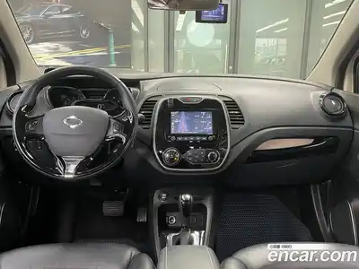 Renault QM3 2015 1.5 Автомат в Москве № 221754, миниатюра 7