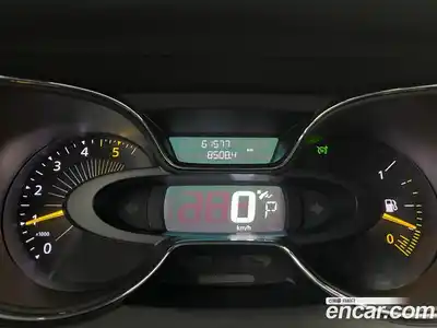 Renault QM3 2015 1.5 Автомат в Москве № 221754, миниатюра 8