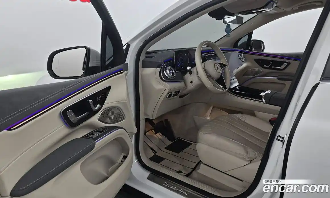 Mercedes-Benz EQS 2023 0.3 Автомат в Москве № 222772, фото 11