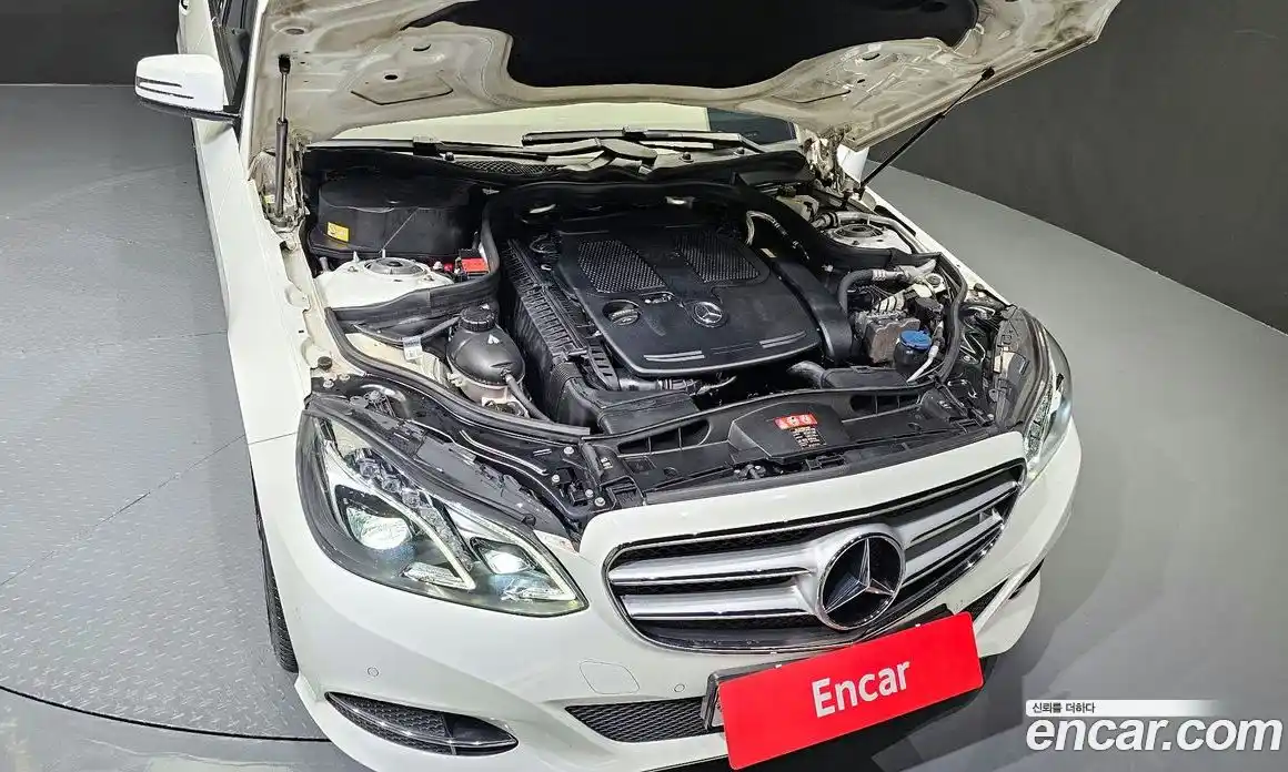 Mercedes-Benz E-Class 2015 3.5 Автомат в Москве № 223088, фото 17