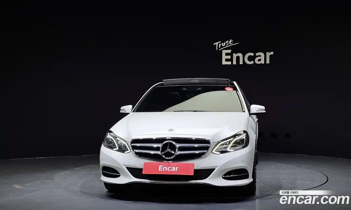 Mercedes-Benz E-Class 2015 3.5 Автомат в Москве № 223088, фото 19