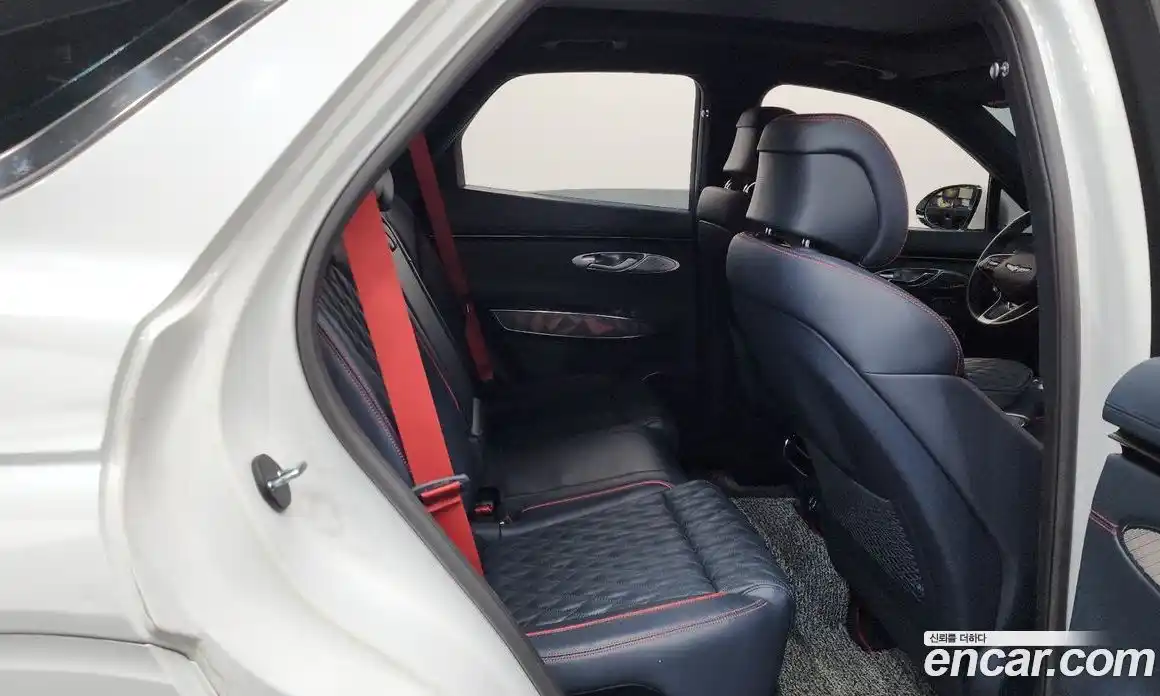 Genesis GV70 2021 2.5 Автомат в Москве № 224217, фото 3