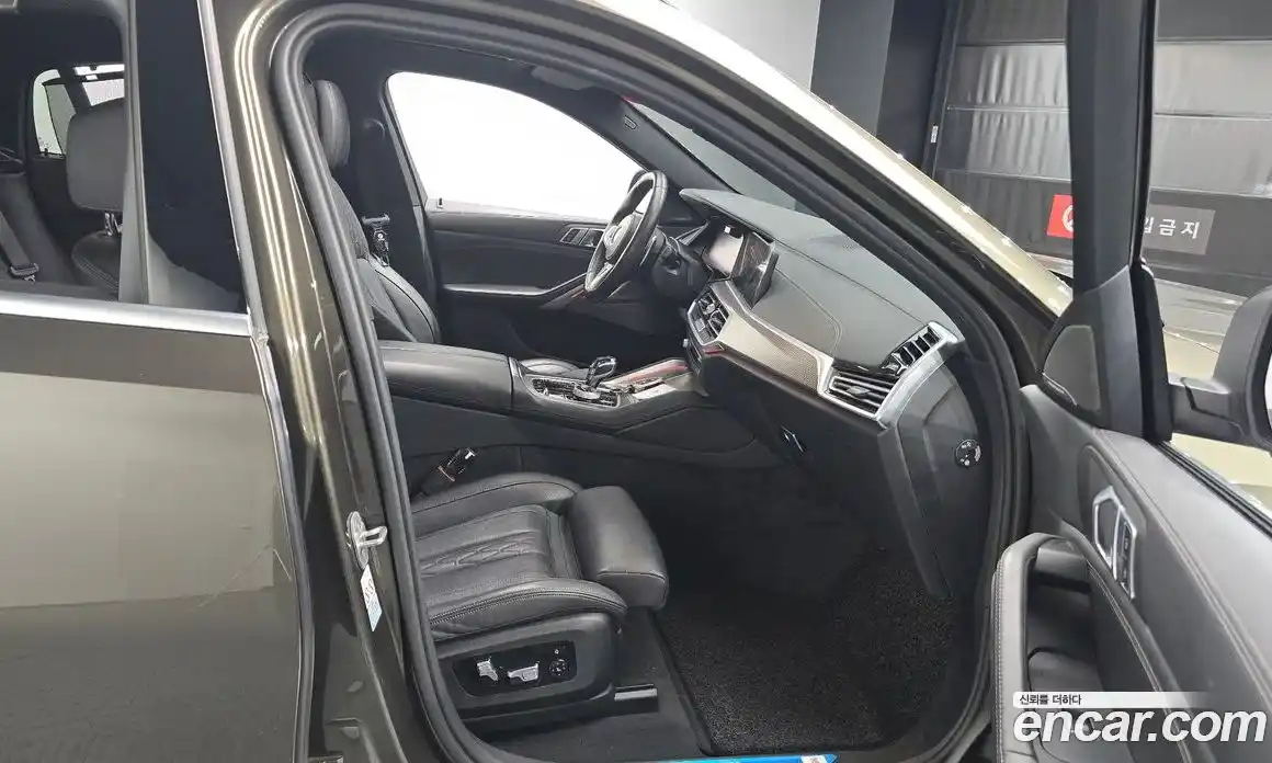 BMW X6 2023 3.0 Автомат в Москве № 227953, фото 20