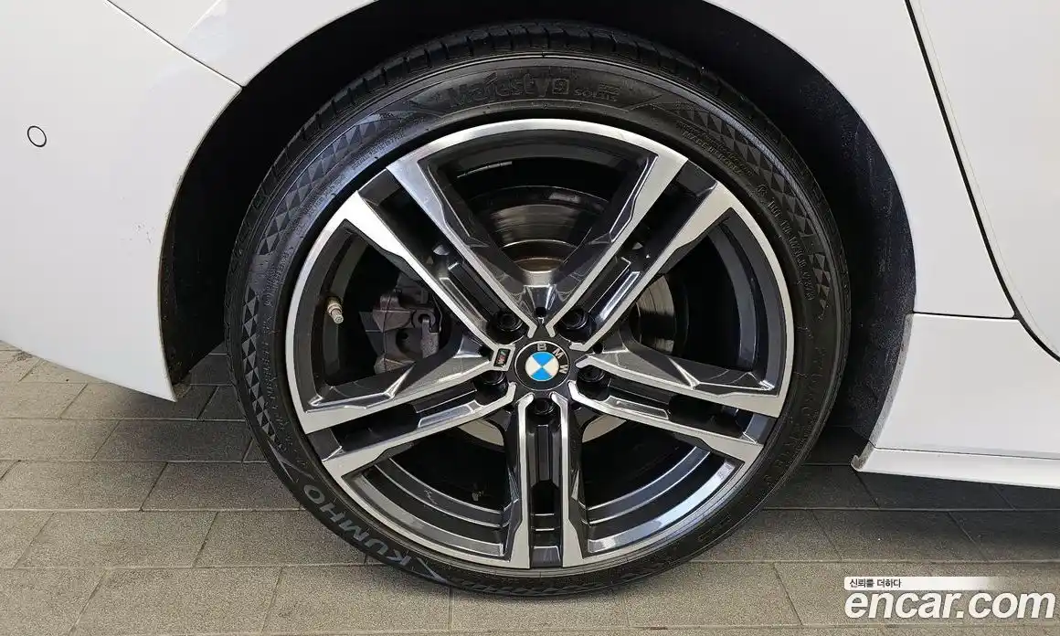 BMW 1-Series 2022 2.0 Автомат в Москве № 229189, фото 8