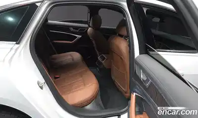 Audi A6 2022 2.0 Автомат в Москве № 229752, миниатюра 12