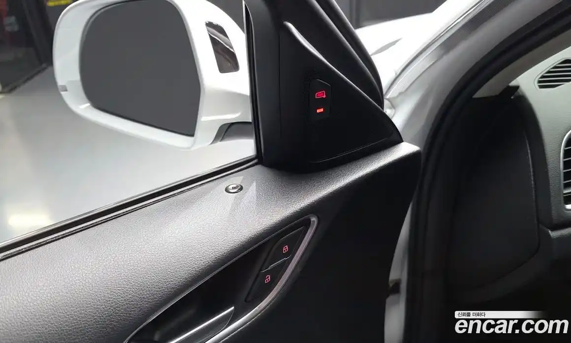 Audi Q3 2016 2.0 Автомат в Москве № 229881, фото 20