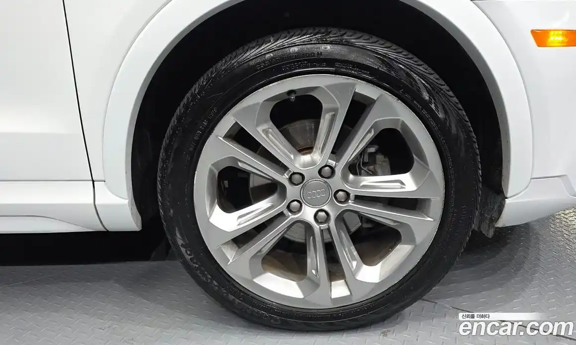 Audi Q3 2016 2.0 Автомат в Москве № 229881, фото 5