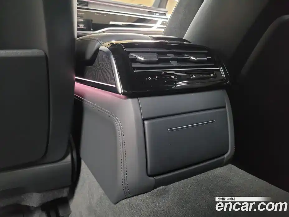 Audi A8 2023 3.0 Автомат в Москве № 230261, фото 16