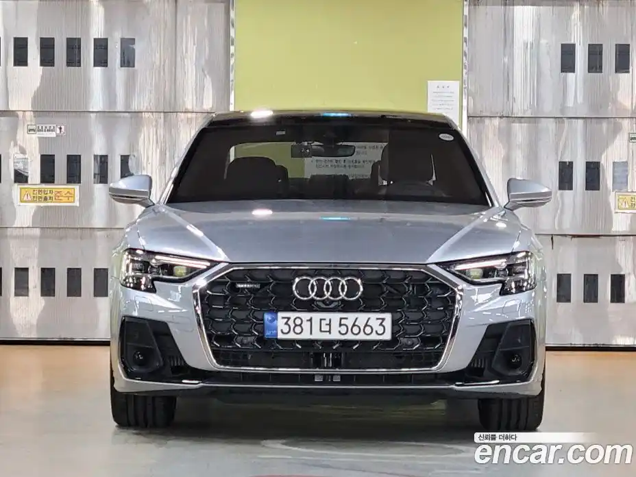 Audi A8 2023 3.0 Автомат в Москве № 230261, фото 3