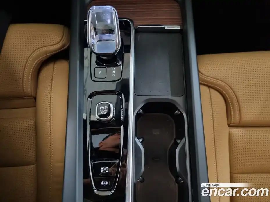 Volvo V60 2025 2.0 Автомат в Москве № 230729, фото 17